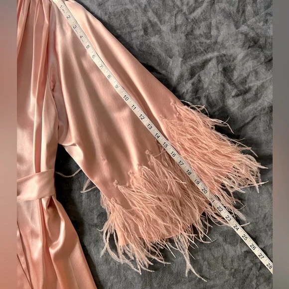 Fleur du Mal FEATHER EMBELLISHED ANGEL SLEEVE ROBE -M/L - Rose Pink NWT
